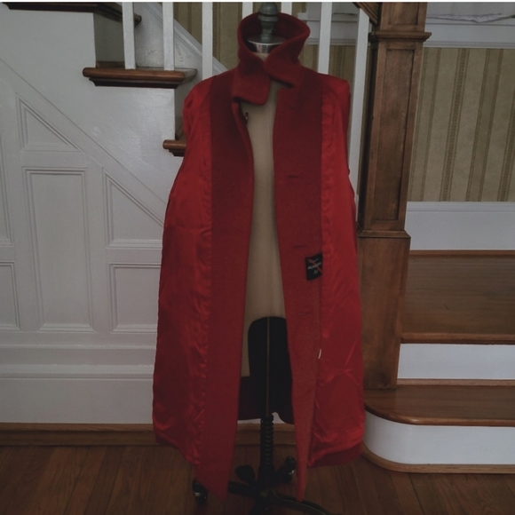L' AUTHENTIQUE  Alpacama       Alpacama Royal Button Down Wool Long Red Coat - Picture 4 of 7